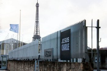 At UNESCO headquarters in Paris, the UN flag flies at half-mast in homage to victims of yesterday's attack on Charlie Hebdo. UNESCO/Pilar Chang-Joo