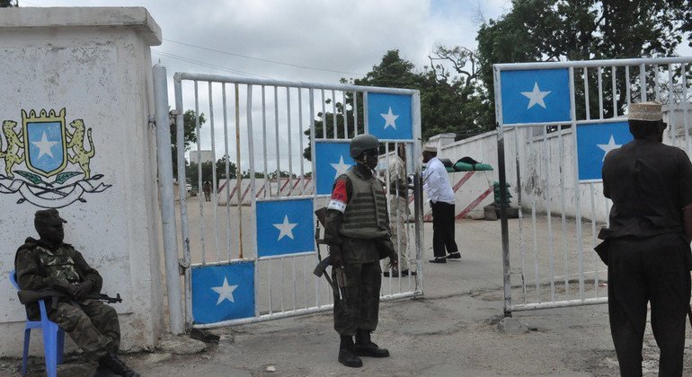 Somalia: UN, international partners call for resolution of country's  political crisis | | UN News