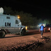 La police des Nations Unies et la police nationale du Mali en patrouille dans la ville de Gao. Photo : MINUSMA