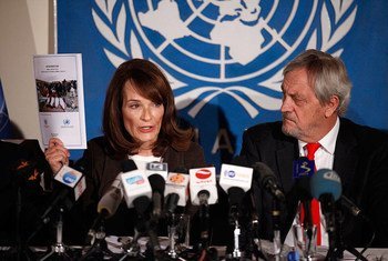 La chef des droits de l'homme au sein de la Mission de l'ONU en Afghanistan, Georgette Gagnon, et le Représentant spécial pour l'Afghanistan, Nicholas Haysom. Photo MANUA/Fardin Waezi