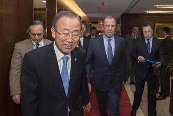 Secretary-General Ban Ki-moon (left) meets with Foreign Minister Sergey Lavrov (second right), of the Russian Federation.