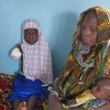 خضعت هادجارا  إلى بتر ذراعها في مستشفى باجا-سولا في تشاد نتيجة لإصابتها خلال هجوم  نفذته بوكو حرام في باغا في نيجيريا.  من صور مكتب تنسيق الشؤون الإنسانية / كارولين بيرش