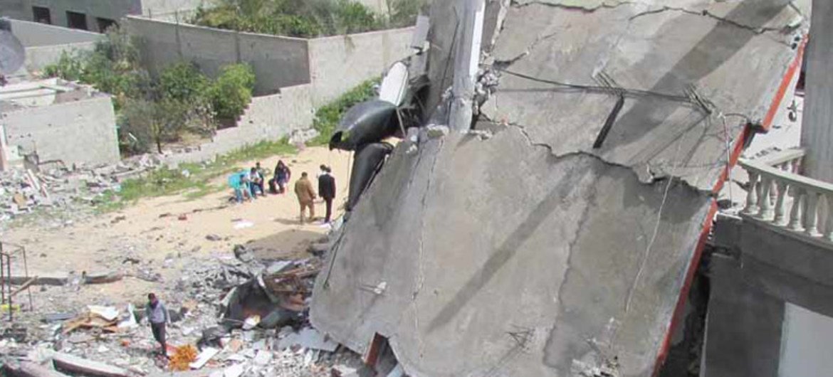 Destrucción en Gaza por bombardeos israelíes. Foto: OCHA/M. El Halab