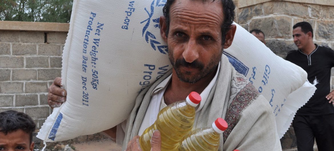 يعاني ما يقدر بنحو 12 مليون يمني من انعدام الأمن الغذائي. المصدر: برنامج الأغذية العالمي: