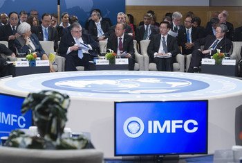 Le Secrétaire général de l'ONU, Ban Ki-moon, s'exprime lors d'une réunion du Comité international monétaire et financier du FMI à Washington en avril 2015.
