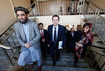 Assistant Secretary-General for Human Rights, Ivan Šimonović (centre), in Afghanistan to assess the human rights impact of the handover of security responsibilities to Afghan forces.