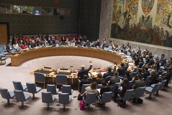 Security Council votes to extend the UN Mission in Western Sahara through April 2016.