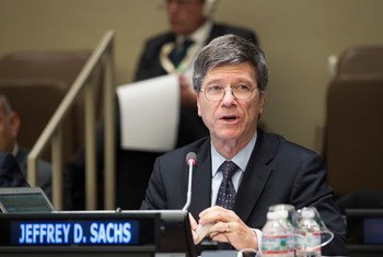 Jeffrey Sachs, Director of the Center for Sustainable Development at Columbia University (file)