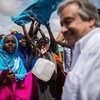 El Alto Comisionado de la ONU para los Refugiados (ACNUR), Antonio Guterres, visita a refugiados en un campamento en Kenya  Foto:ACNUR/B. Loyseau