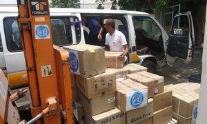 An additional 74 tonnes of medicines and medical supplies from WHO’s warehouse in Sana’a will be distributed during the humanitarian pause to 14 locations throughout Yemen.