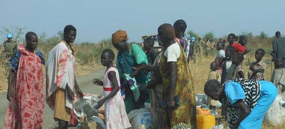 Miles de civiles en Sudán del Sur han sido desplazados por los enfrentamientos armados en Malakal, la capital del estado del Alto Nilo. Foto: UNMISS