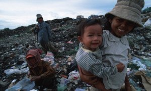 La exposición a desperdicios tóxicos causa graves problemas de salud. Foto: Banco Mundial/Masaru Goto