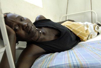 Une femme atteinte de fistule obstétricale à Juba, au Soudan du Sud. Photo ONU/Tim McKulka