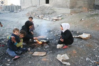 Millones de civiles sufren en Siria las consecuencias de los enfrentamientos y precisan ayuda humanitaria urgente, entre ellos un gran número de niños. Foto de archivo: OCHA/Josephine Guerrero