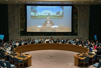 Le Haut-Commissaire des Nations Unies aux droits de l'homme, Zeid Ra’ad Al Hussein, briefe le Conseil de sécurité. Photo ONU/Eskinder Debebe