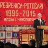 Le 11 juillet 2015, le Vice-Secrétaire général Jan Eliasson a représenté le Secrétaire général à une cérémonie en hommage aux victimes du génocide de Srebrenica, en Bosnie. Photo ONU