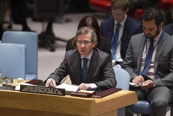 Special Representative and Head of the UN Support Mission in Libya (UNSMIL) Bernardino Léon, briefs the Security Council.