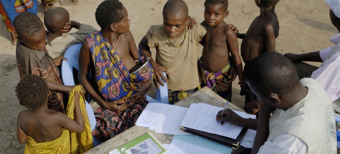 Birth registration for indigenous children takes place in the Republic of Congo, where they suffer disproportionately from the lack of nutritious food and health services