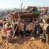 После вспышки насилия в январе этого года тысячи мирных жителей из всех частей Дарфура укрылись в зоне безопасности  рядом с базой ЮНАМИД