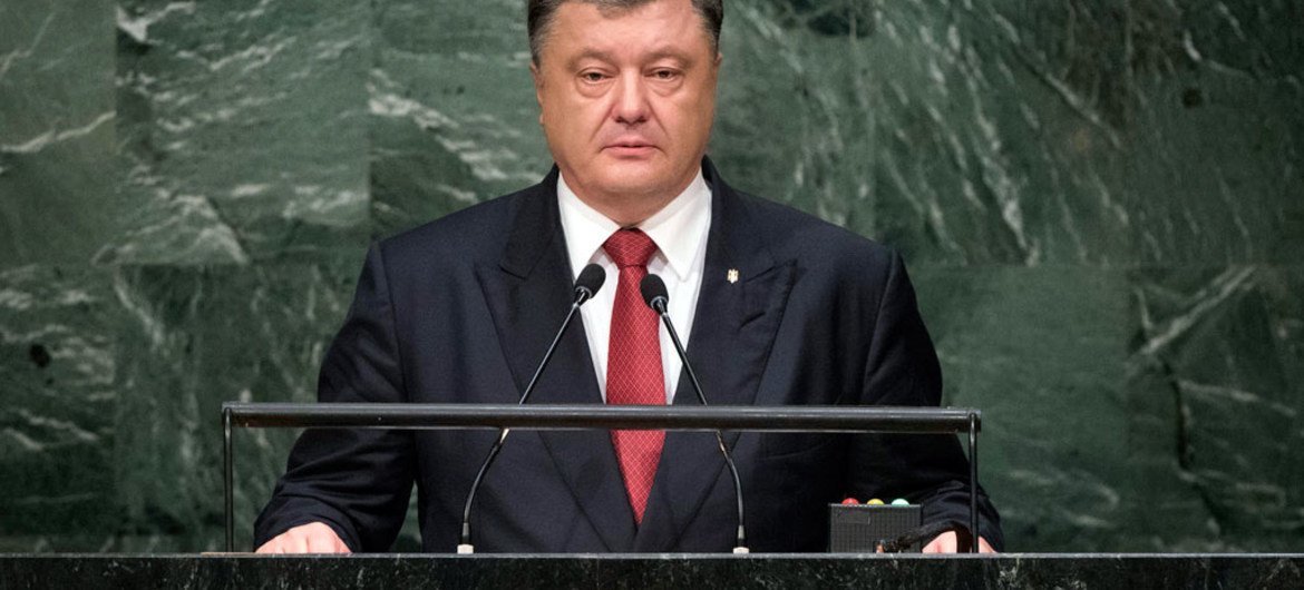 Le Président ukrainien Petro Poroshenko devant l'Assemblée générale. Photo ONU/Cia Pak