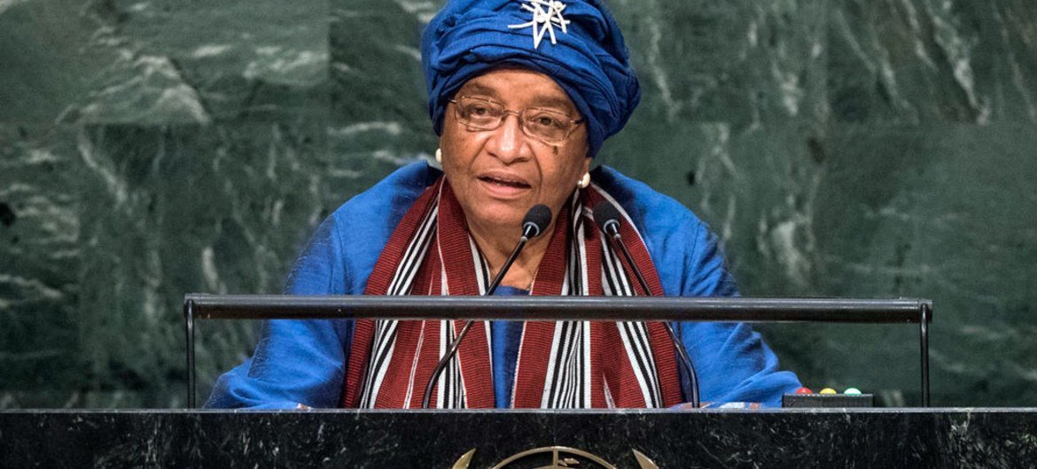 La Présidente du Libéria, Ellen Johnson-Sirleaf devant l'Assemblée générale. Photo ONU/Cia Pak