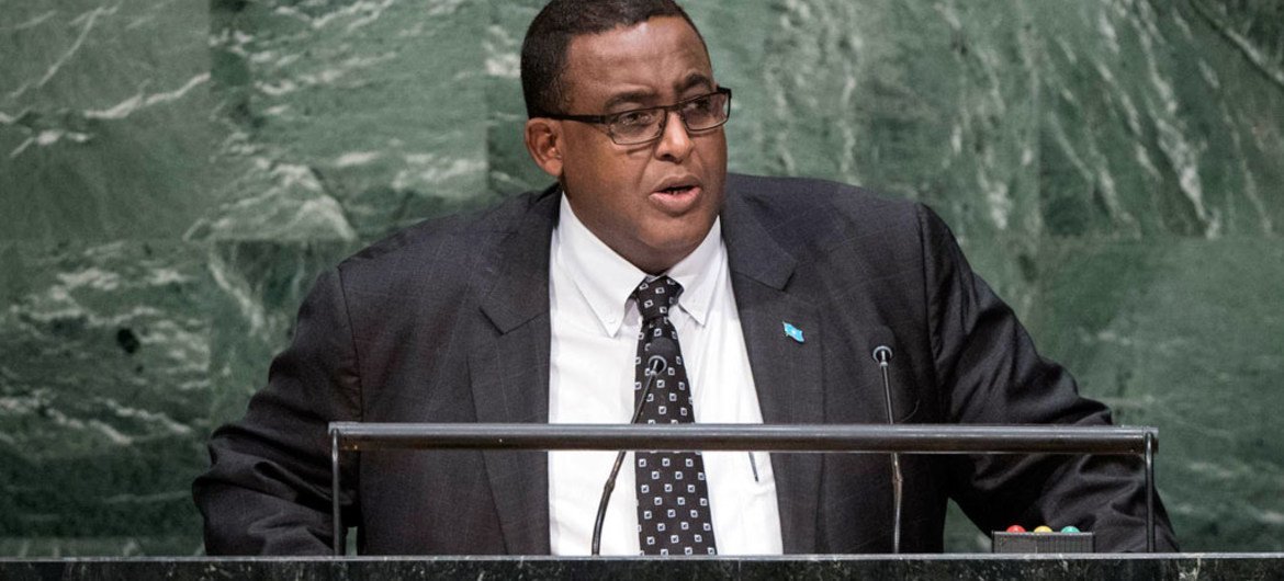 Le Premier ministre de la Somalie, Omar Sharmarke, lors du débat général de la 70ème Assemblée générale des Nations Unies. Photo : ONU/Amanda Voisard