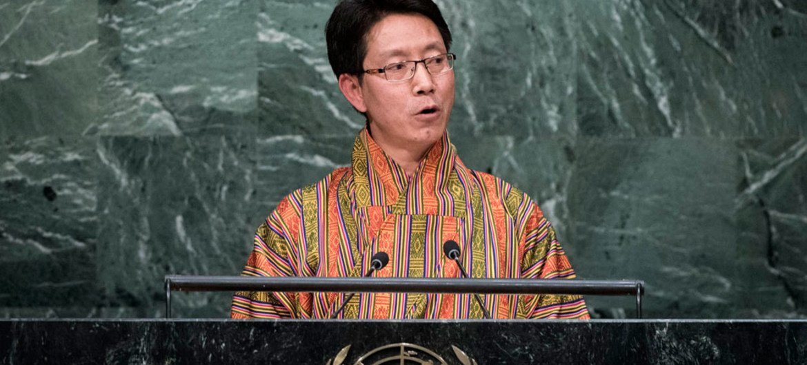 Foreign Minister Damcho Dorji of Bhutan addresses the general debate of the General Assembly’s seventieth session.