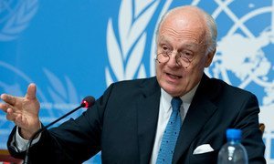 L'Envoyé spécial des Nations Unies pour la Syrie, Staffan de Mistura, rend compte devant la presse de l'évolution de la situation. Photo ONU/Jean-Marc Ferré