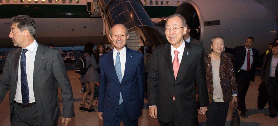 Secretary-General Ban Ki-moon (right) arrives in Rome,Italy.