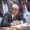 常务副秘书长埃利亚松在安理会发表讲话。联合国/Loey Felipe