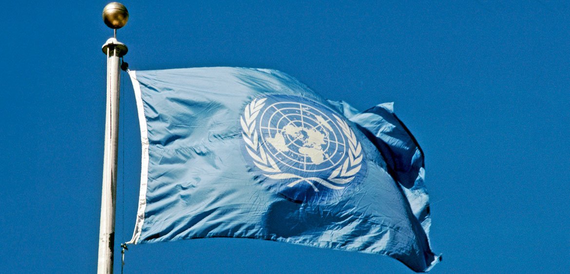 Drapeau des Nations Unies /John Isaac