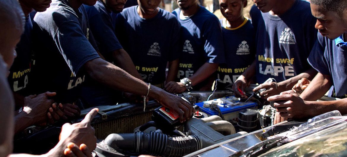 In Haiti, the UN Community Violence Reduction agency developed and implemented a training school for youth in a drive to reduce community violence by offering young people from disenfranchised neighbourhoods skills to find employment.
