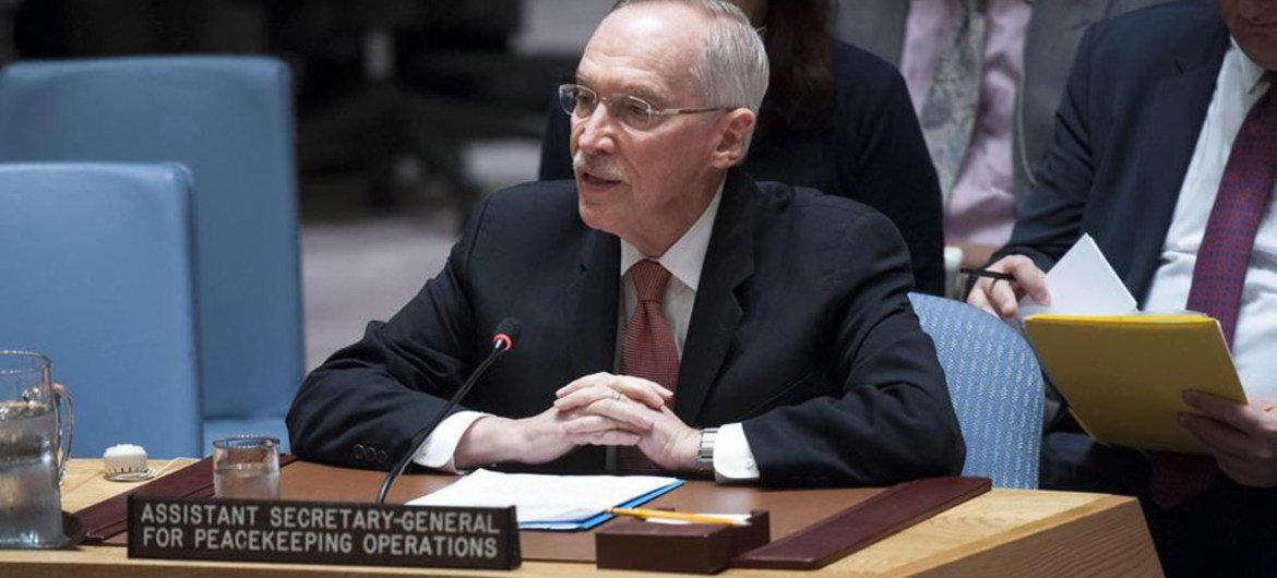 مساعد الأمين العام لعمليات حفظ السلام إدموند موليه في جلسة مجلس الأمن. المصدر: الأمم المتحدة / كيم هوتون