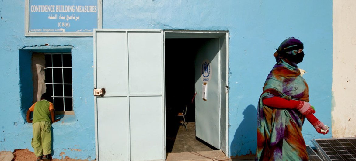 A telephone centre located at the UN High Commissioner for Refugees (UNHCR)'s Confidence Building Measures office allows camp-dwelling refugees in Laayoune, Western Sahara, to contact their families outside the camp with 10-minute phone calls.