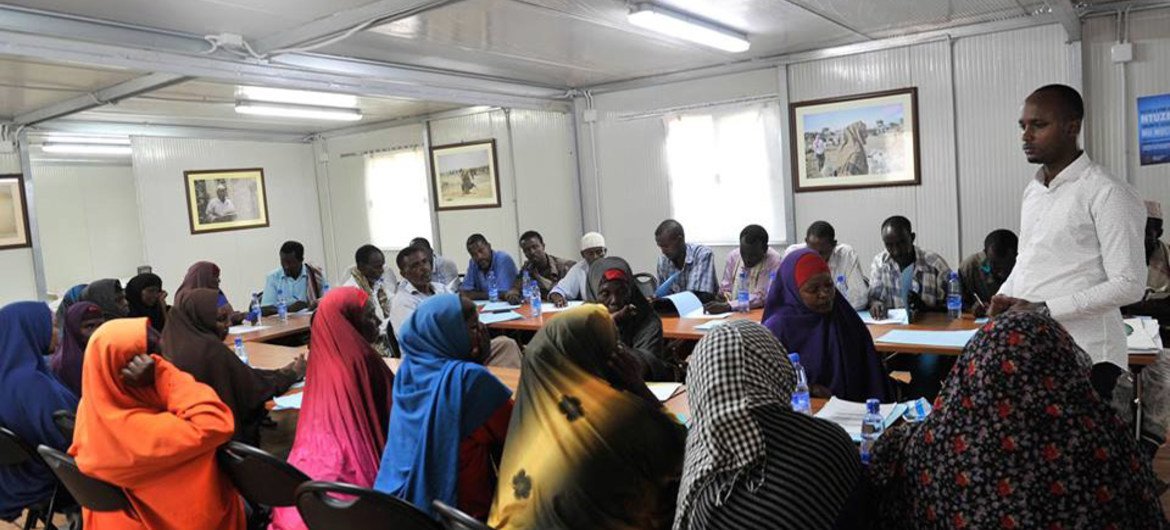IDP’S attend a training session on Human Rights, Gender and Sexual Violence in Mogadishu, Somalia, which was supported by the UN Assistance Mission in Somalia (UNSOM).