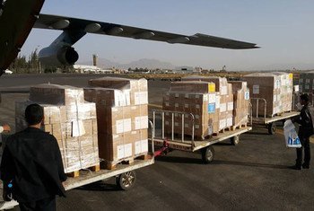 世卫组织捐赠的超过76吨赈灾医药物资抵达也门萨那机场。世卫组织图片。