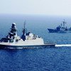 Des navires de la Force navale de l'UE (EUNAVFOR) patrouillent au large des côtes de la Somalie.