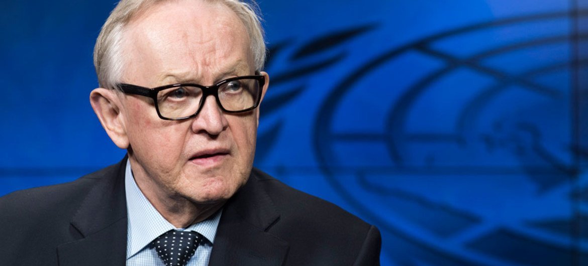 Martti Ahtisaari, former President of Finland and Nobel Peace Laureate, during an interview with the UN News and Media Division's news outlets in October 2015.