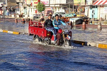 Une rue inondée à Bagdad, après de fortes pluies en octobre 2015. Photo UNICEF/Wathiq Khuzaie