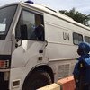 بعثة الأمم المتحدة لتحقيق الاستقرار في مالي توفر الاحتياجات الطبية بعد الهجوم الإرهابي على فندق في عاصمة البلاد، باماكو. المصدر: البعثة / ميكادو إف إم