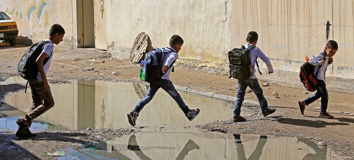 处于战火中的伊拉克儿童。儿基会图片/Wathiq Khuzaie