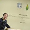 潘基文秘书长在巴黎气候变化大会上发表讲话。联合国图片/Rick Bajornas