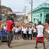Baile en las calles de Camajuani, en la provincia cubana de Villa Clara. Foto: OPS/OMS