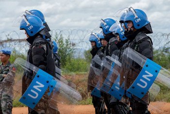 The UN Mission in South Sudan (UNMISS) conducts a training exercise in riot control for its peacekeepers in Juba.