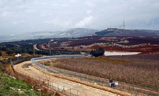 沙巴农场附近的黎以分界线蓝线。