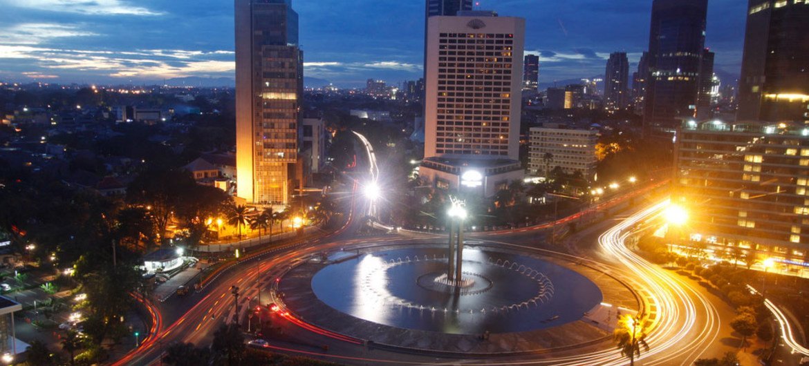 Город  Джакарта в Индонезии.Фото Всемирного банка