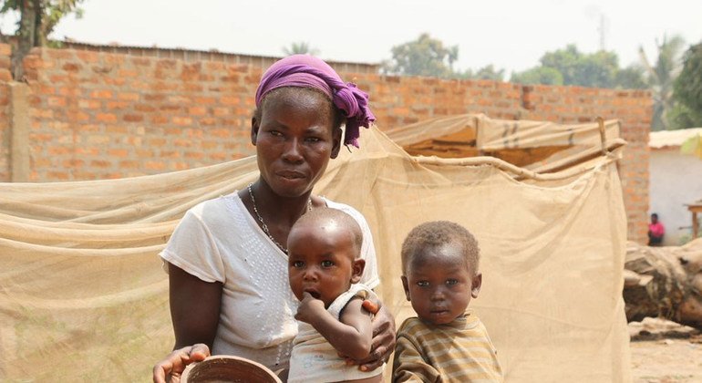 Un 70% de las personas que sufren hambre en el mundo son mujeres. Foto: PMA África Occidental