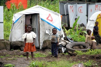 Niños en un campamento de desplazados en Goma, Kivu del Norte, en la República Democrática del Congo.