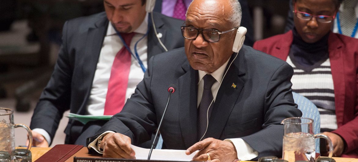 Special Representative for Guinea-Bissau and head of the United Nations Integrated Peacebuilding Office in Guinea-Bissau, (UNIOGBIS) Miguel Trovoada, briefs the Security Council on the situation in the country.