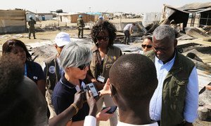 UN Deputy Emergency Relief Coordinator Kyung-wha Kang witnesses first-hand remnants of a school and of an IOM clinic which were entirely burnt down during recent violence in Malakal, South Sudan.